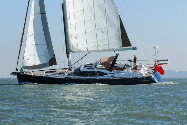 DISCOVERY 54 - Photo