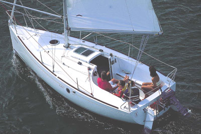 FIRST 211 (BENETEAU) - Photo