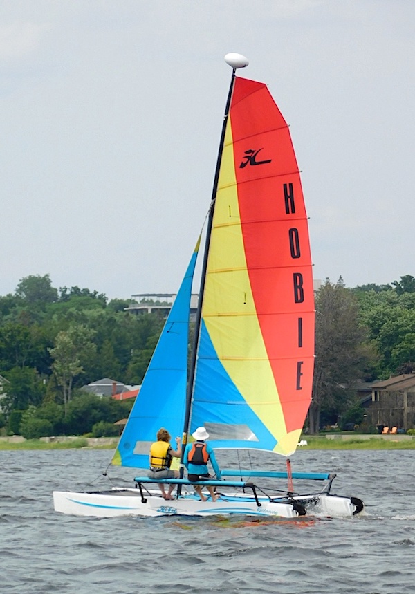 HOBIE GETAWAY - Photo