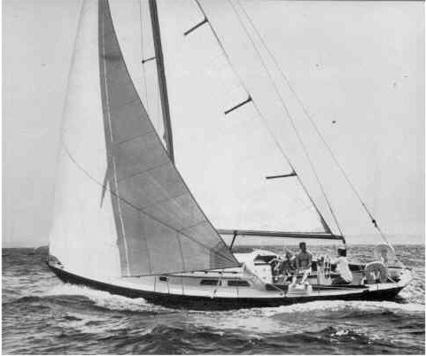 PILOT 35 (HINCKLEY) - Photo