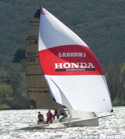 HOBIE MAGIC 25 - Photo