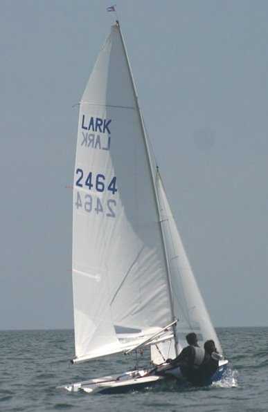 LARK  13 - Photo